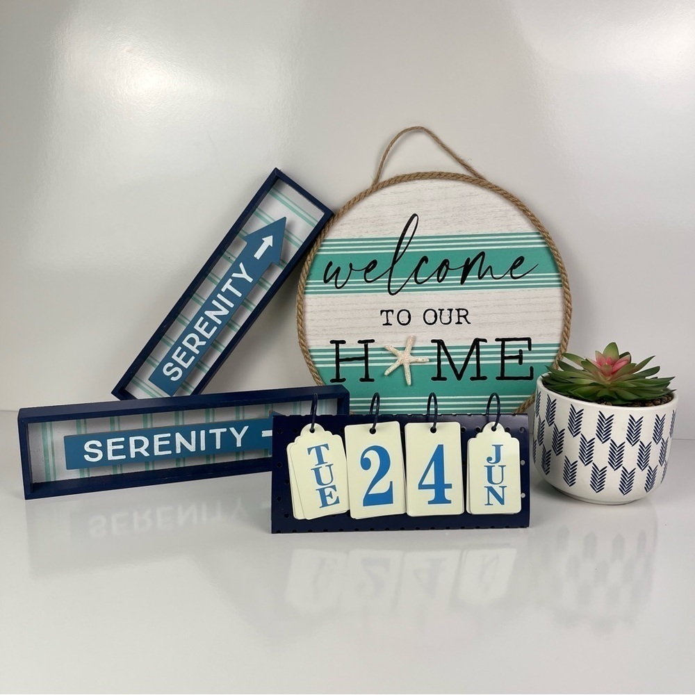 Bundle of 5 Coastal Home Decor Items Hanging Signs & Various Decor
